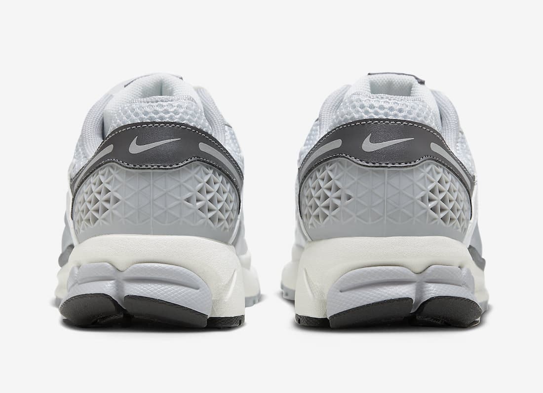 Nike Zoom Vomero 5 "Wolf Grey"