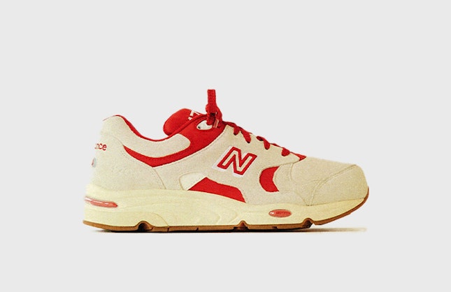 Kith x New Balance 1700 "Toronto Pack" (Marshmallow)