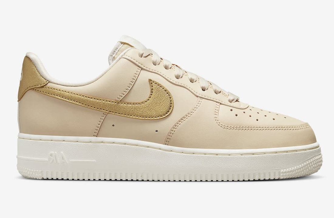 Nike Air Force 1 Low "Gold Swoosh"