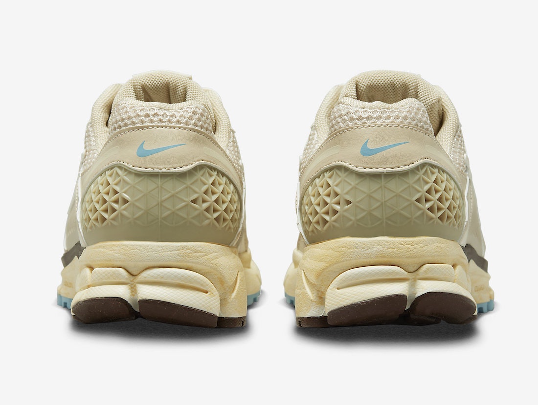 Nike Zoom Vomero 5 "Oatmeal"