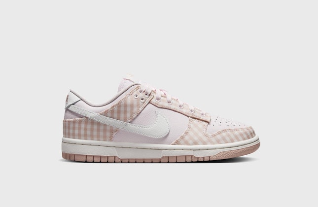Nike Dunk Low "Pink Gingham" Nike Dunk Low "Pink Gingham"
