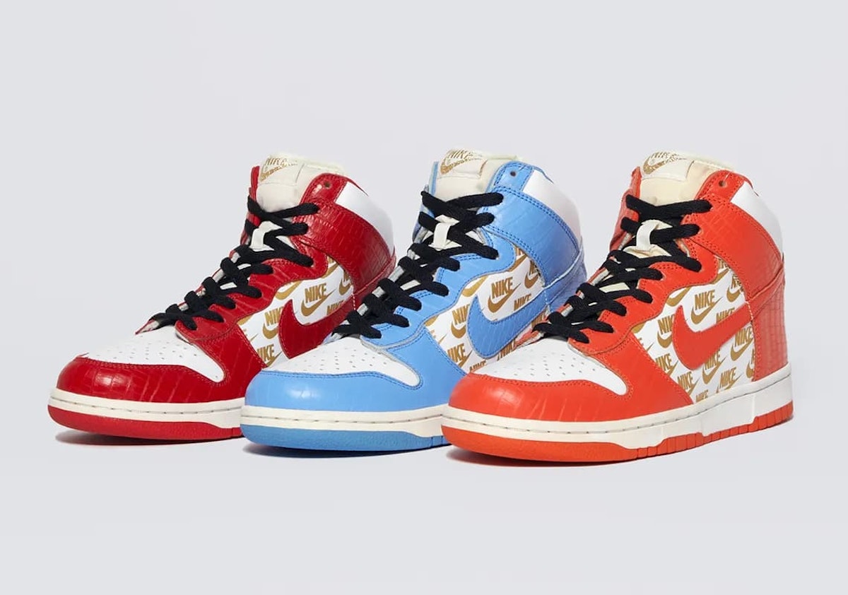 supreme nike sb dunks