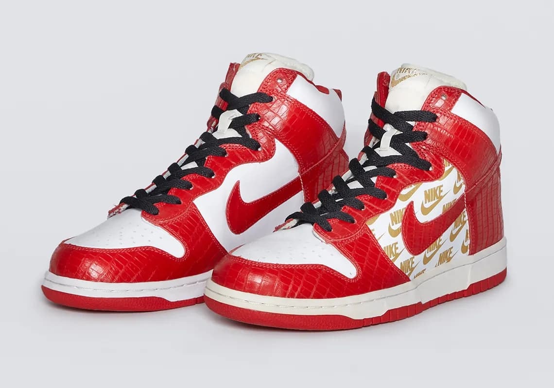 Supreme x Nike SB Dunk High Prototype