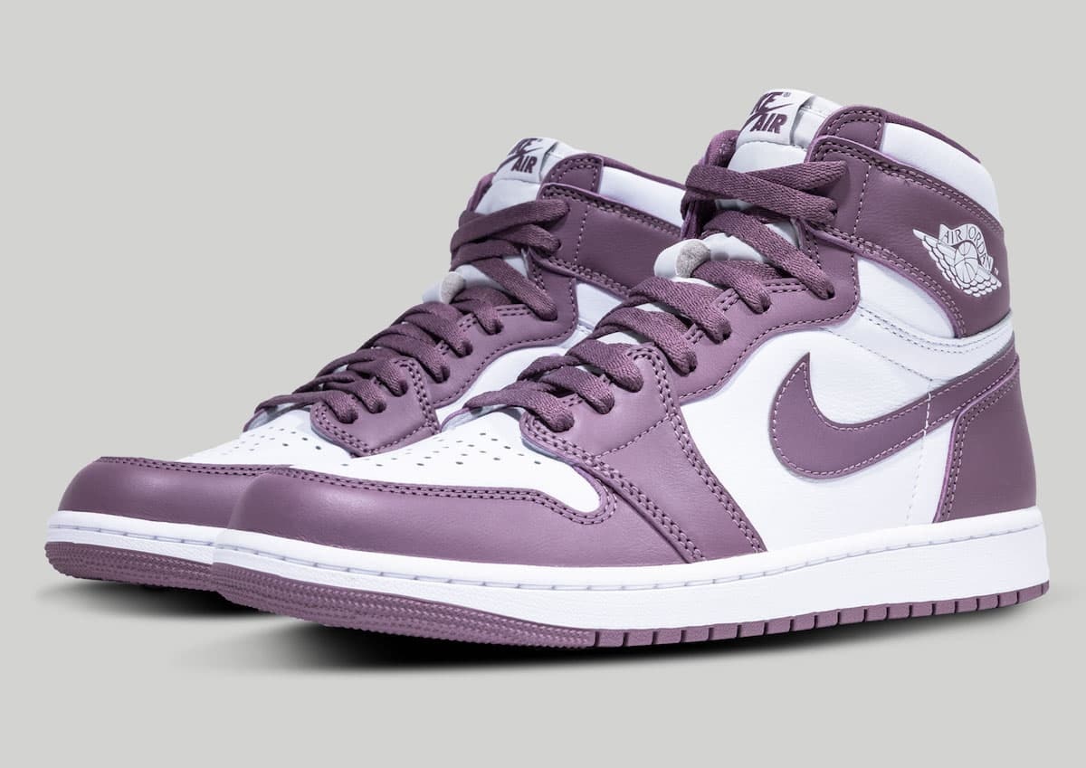 Air Jordan 1 High OG "Mauve"