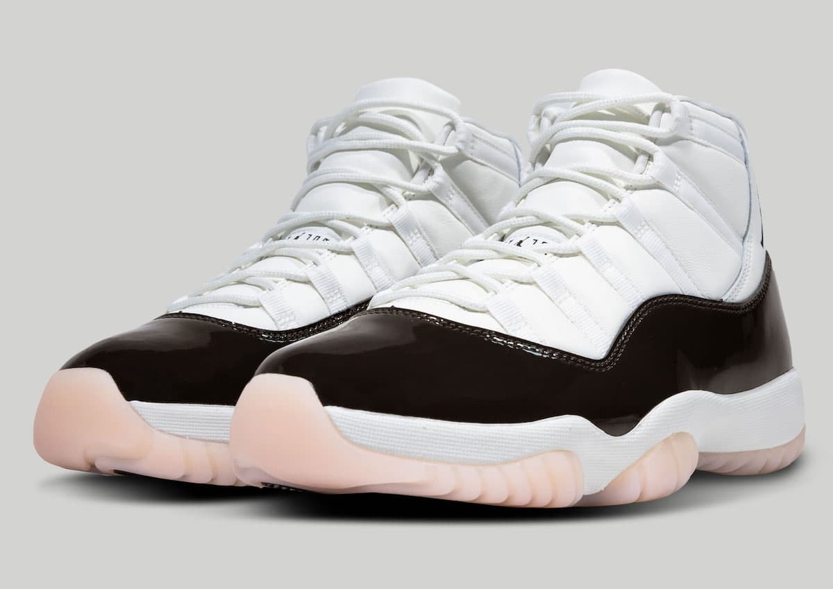 Nike Women's AirJordan 11 "Neapolitan"