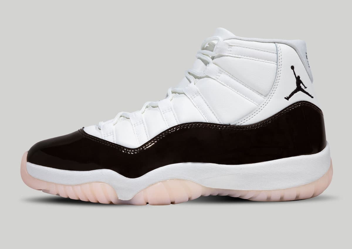 Nike Women's AirJordan 11 "Neapolitan"