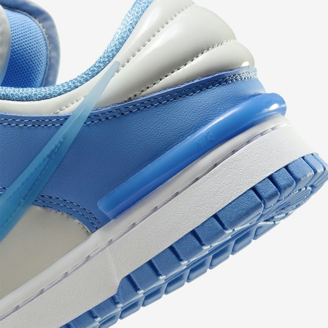 Nike Dunk Low Twist "University Blue"