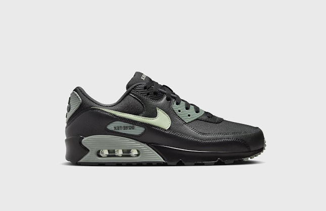 Nike Air Max 90 Gore-Tex "Mica Green"