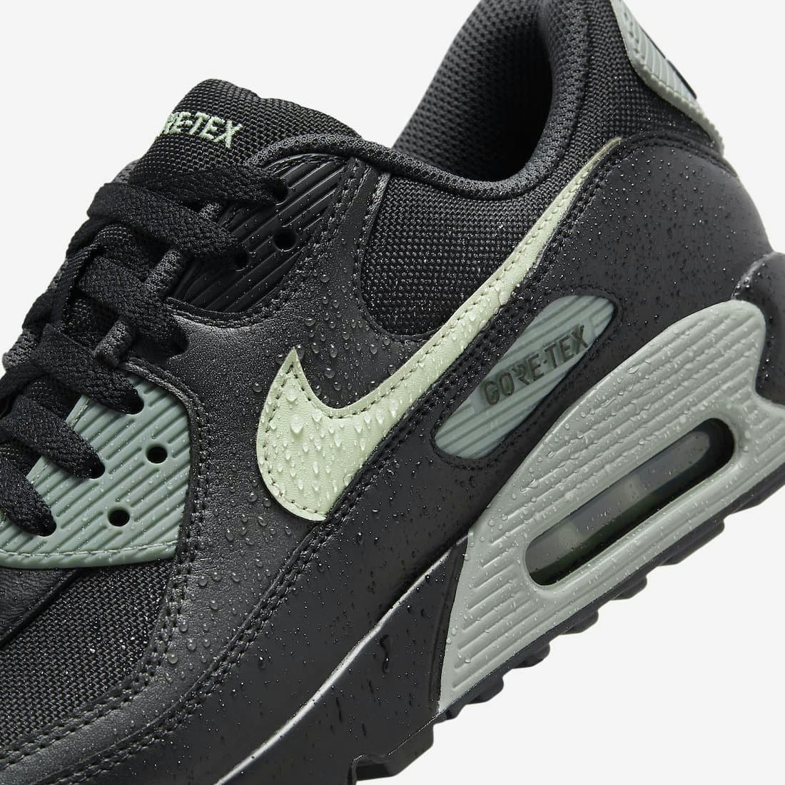 Nike Air Max 90 Gore-Tex "Mica Green"