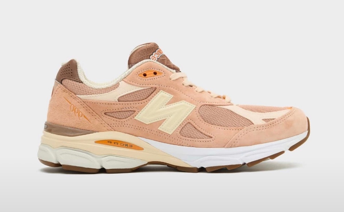 size? x New Balance 990v3 "Made in USA" (Orange)