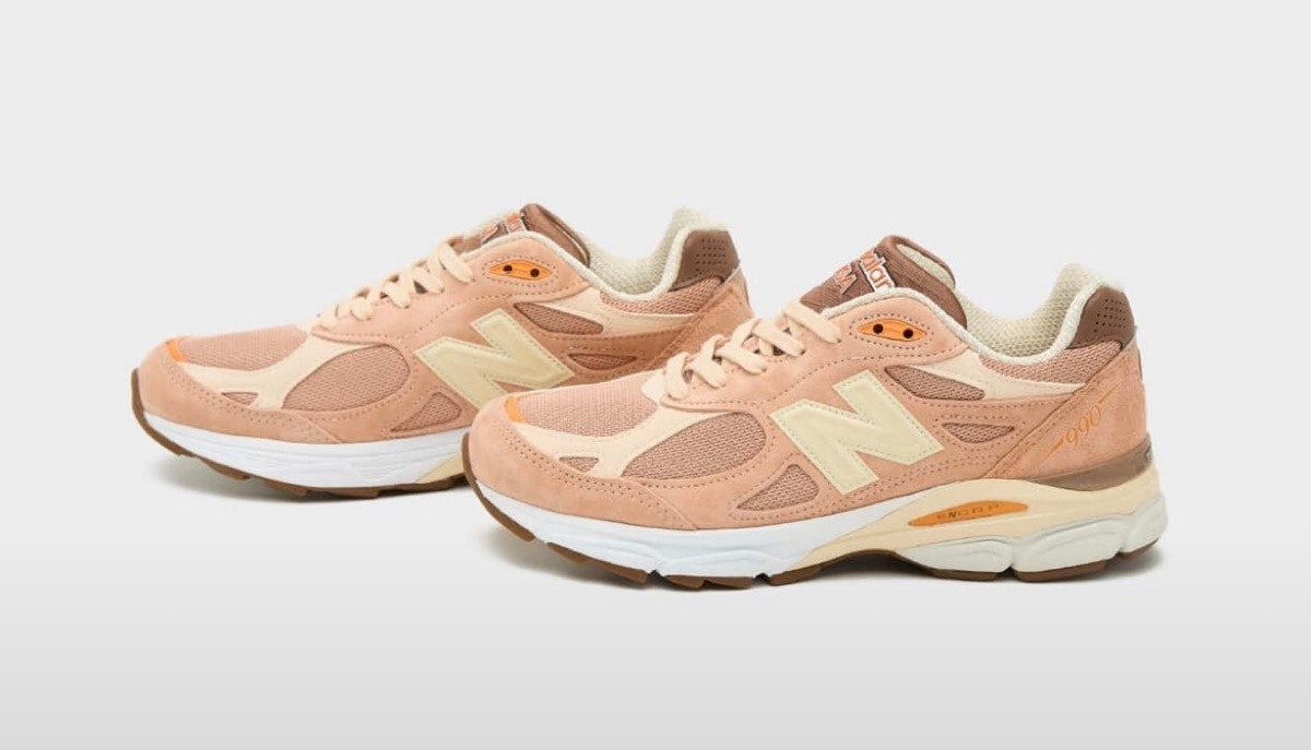 size? x New Balance 990v3 "Made in USA" (Orange)