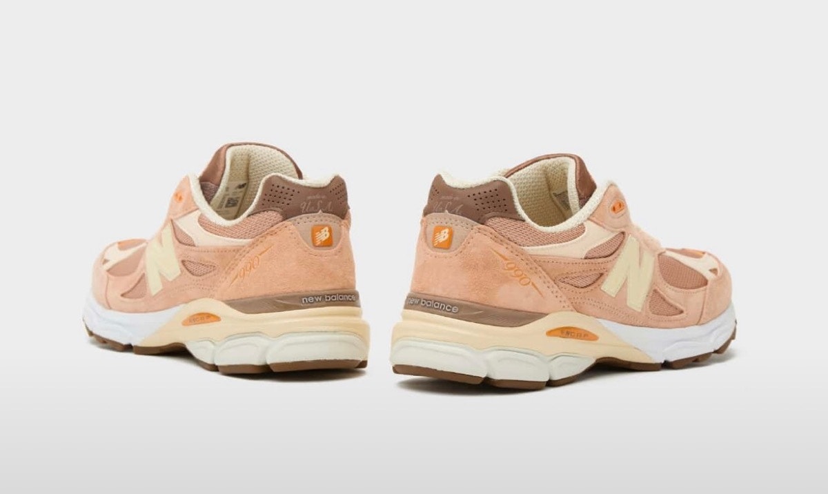 size? x New Balance 990v3 "Made in USA" (Orange)