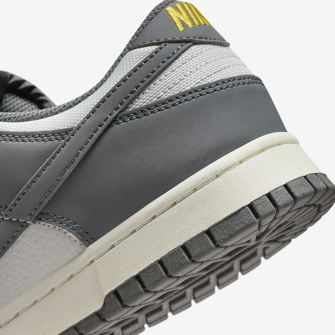 Nike Dunk Low NN "Smoke Grey"