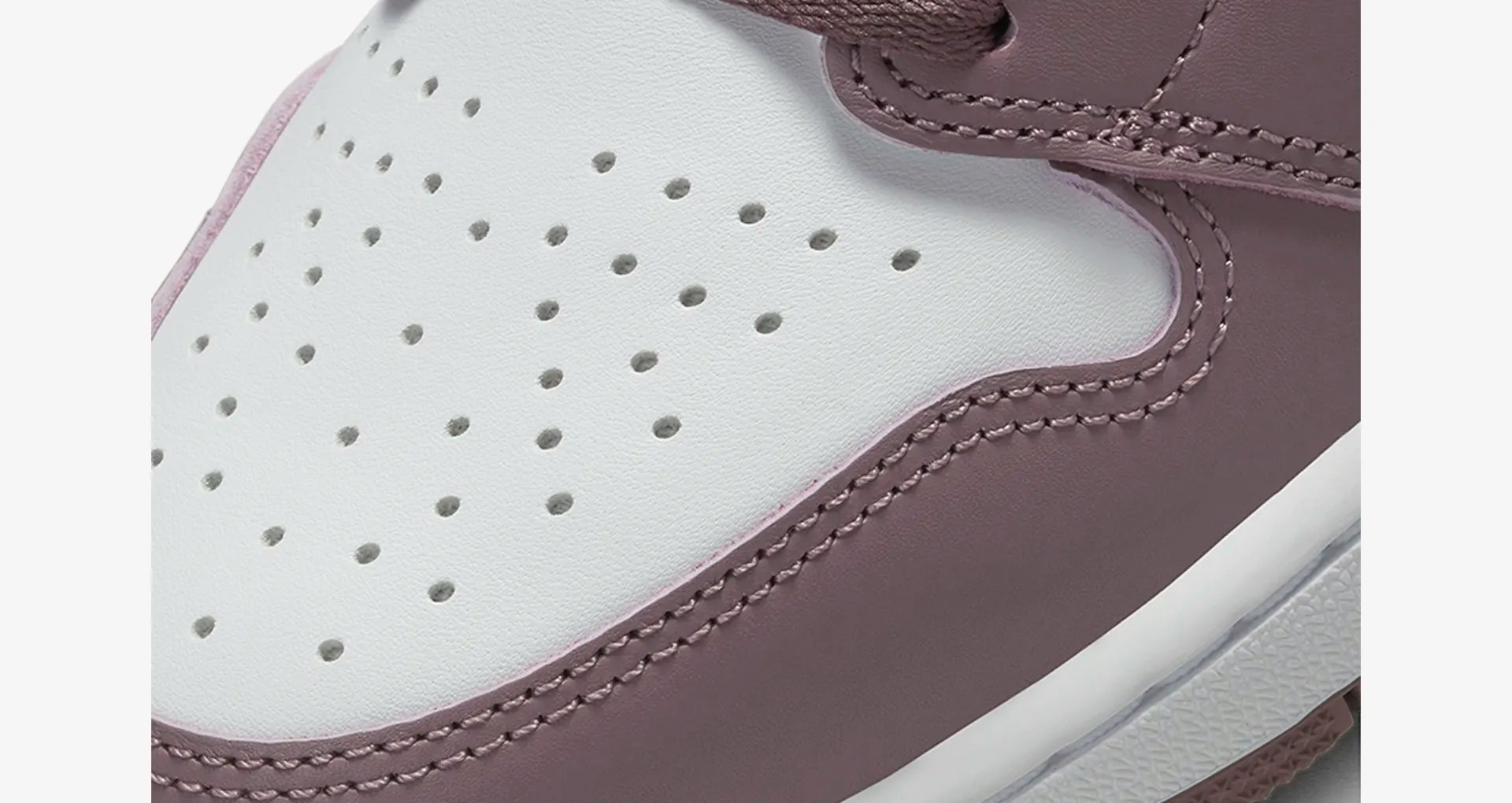 Air Jordan 1 High Retro OG "Mauve"