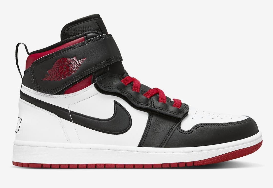 Air Jordan 1 High FlyEase "Black Toe"