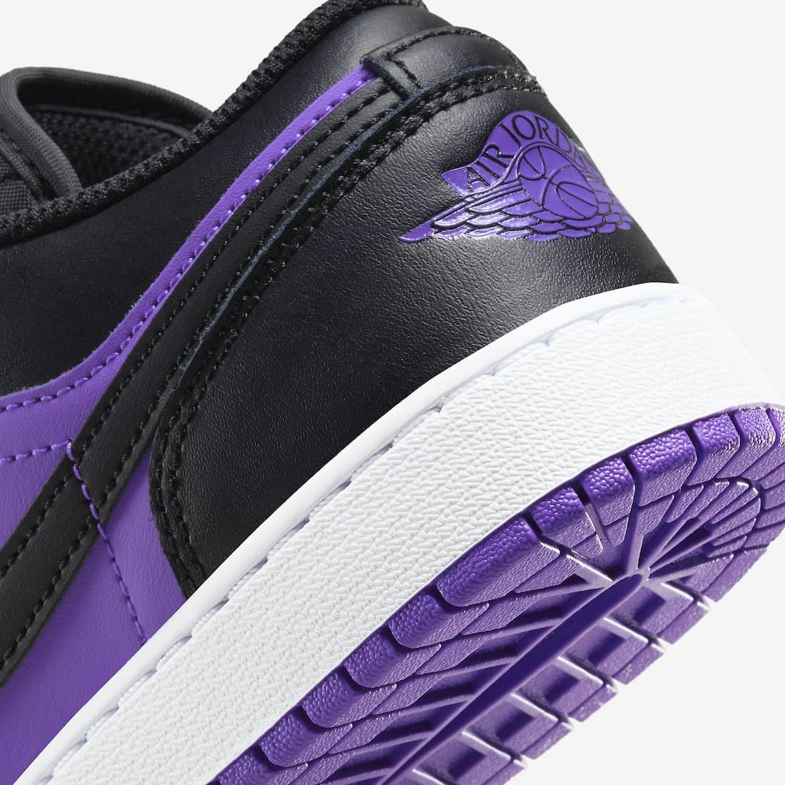 Air Jordan 1 Low GS "Purple Venom"