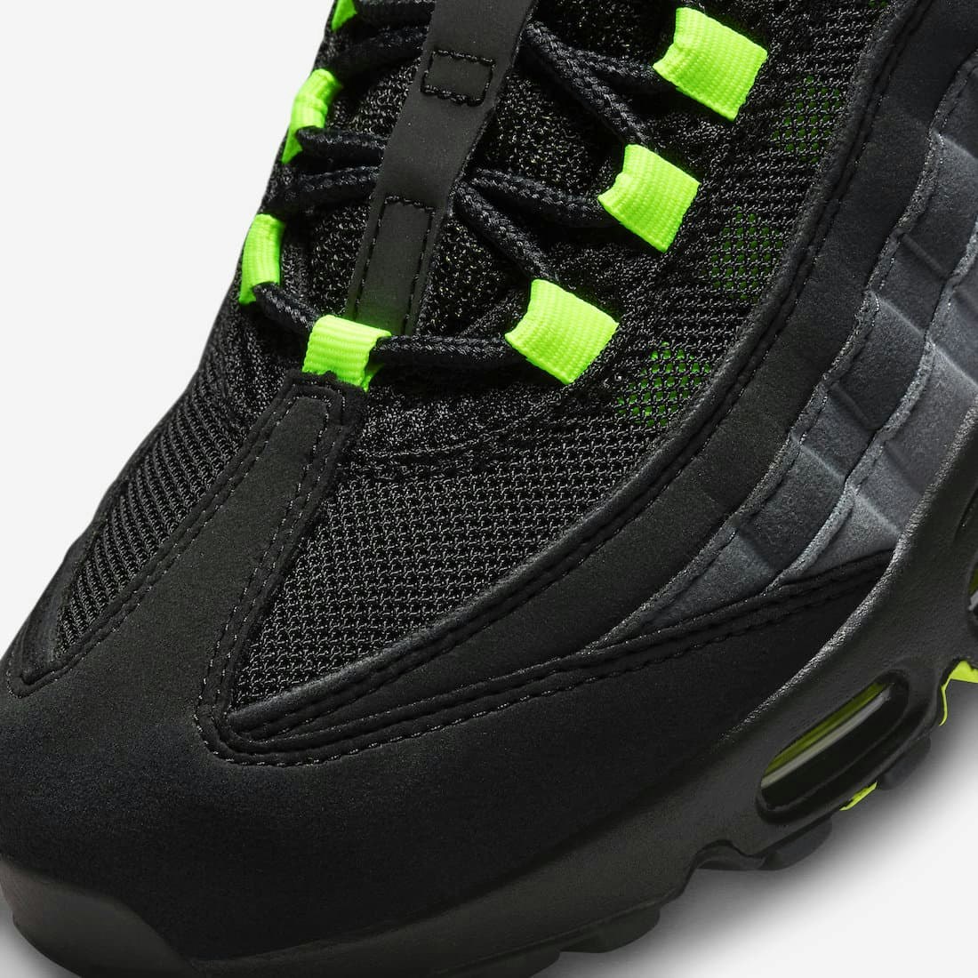 Nike Air Max 95 "Black Neon"