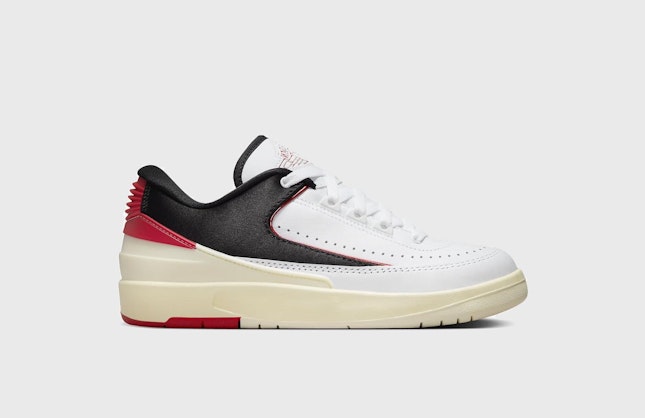 Air Jordan 2 Low "Chicago Twist"