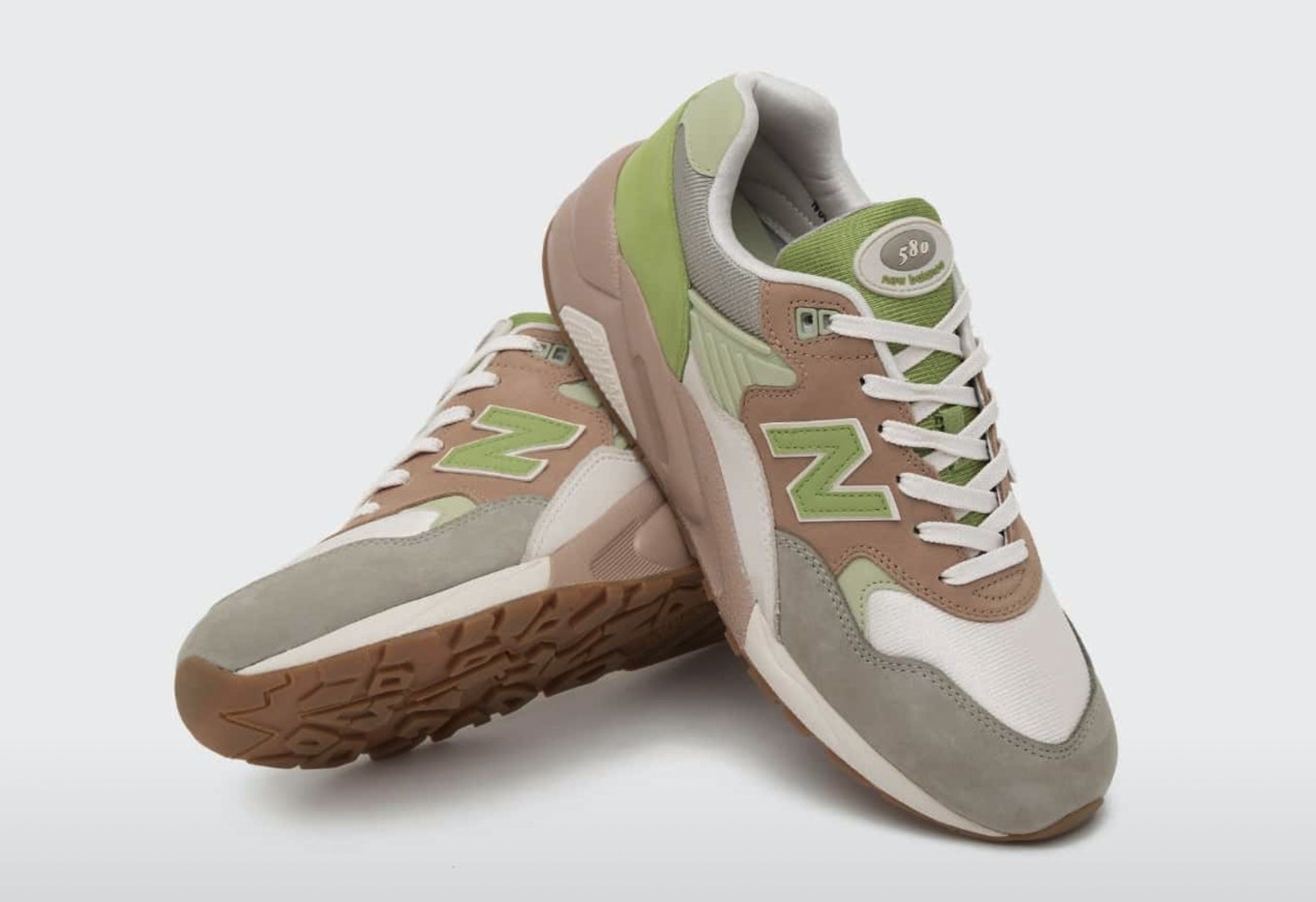 size? x New Balance 580 "Cream Green"