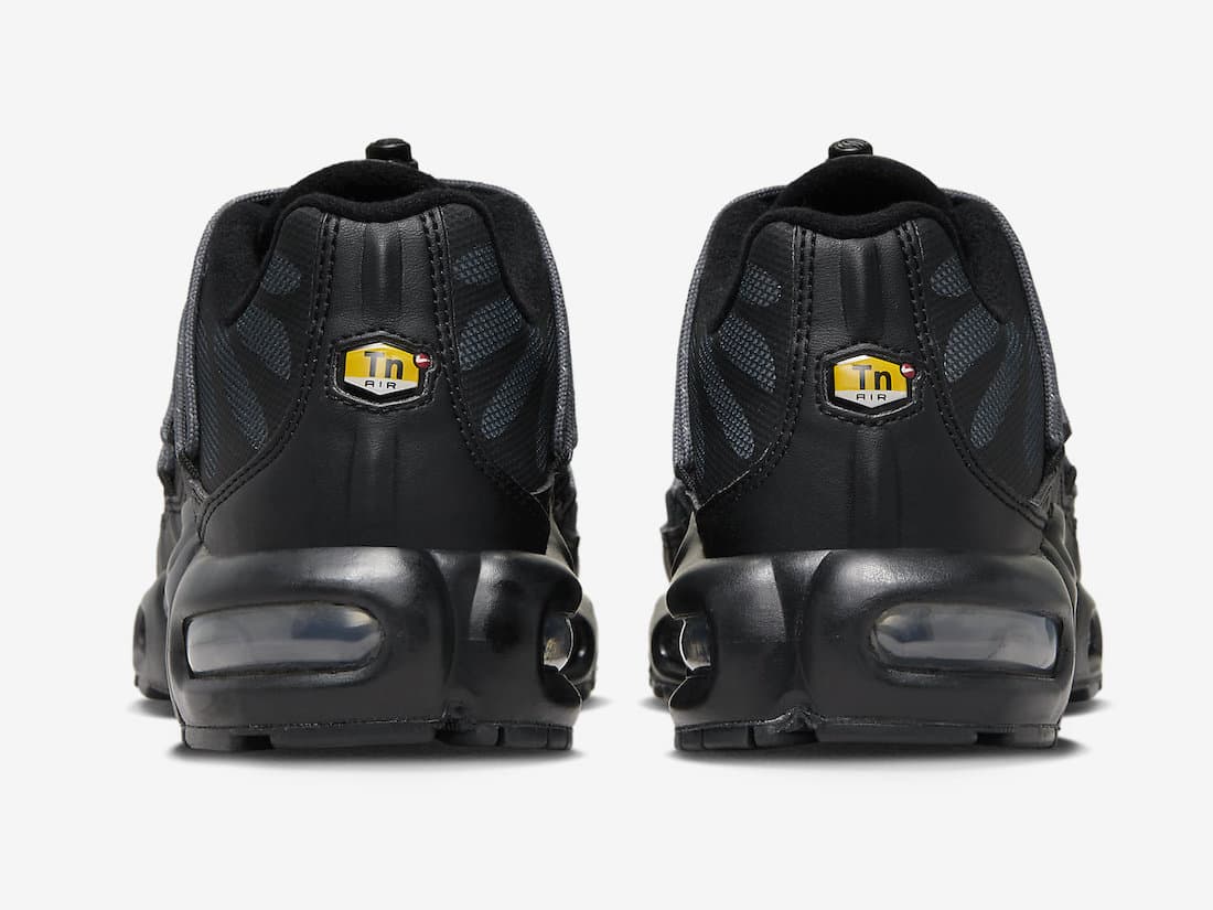 Black utility 2025
