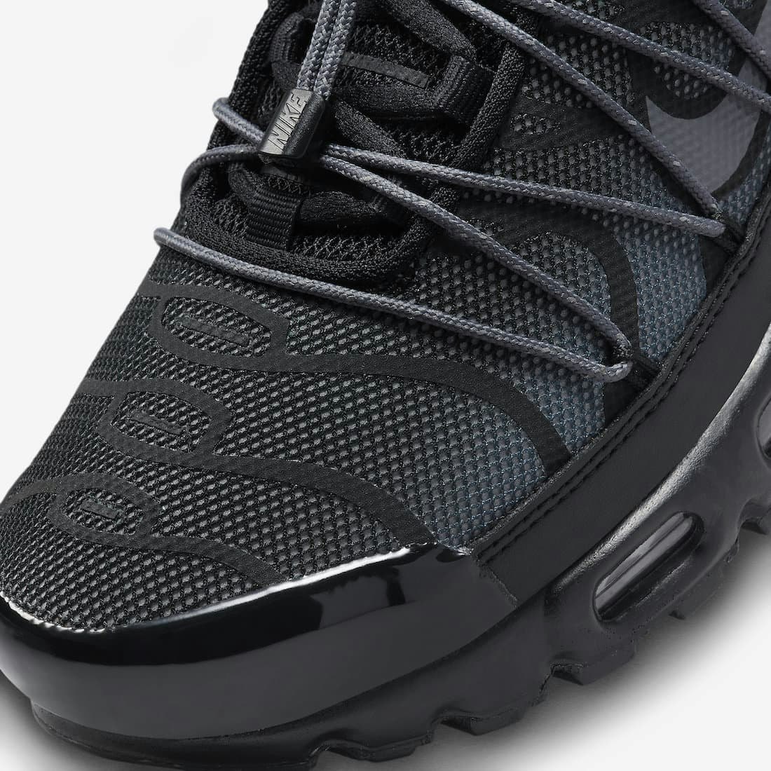 Nike Air Max Plus Utility "Black Reflective"