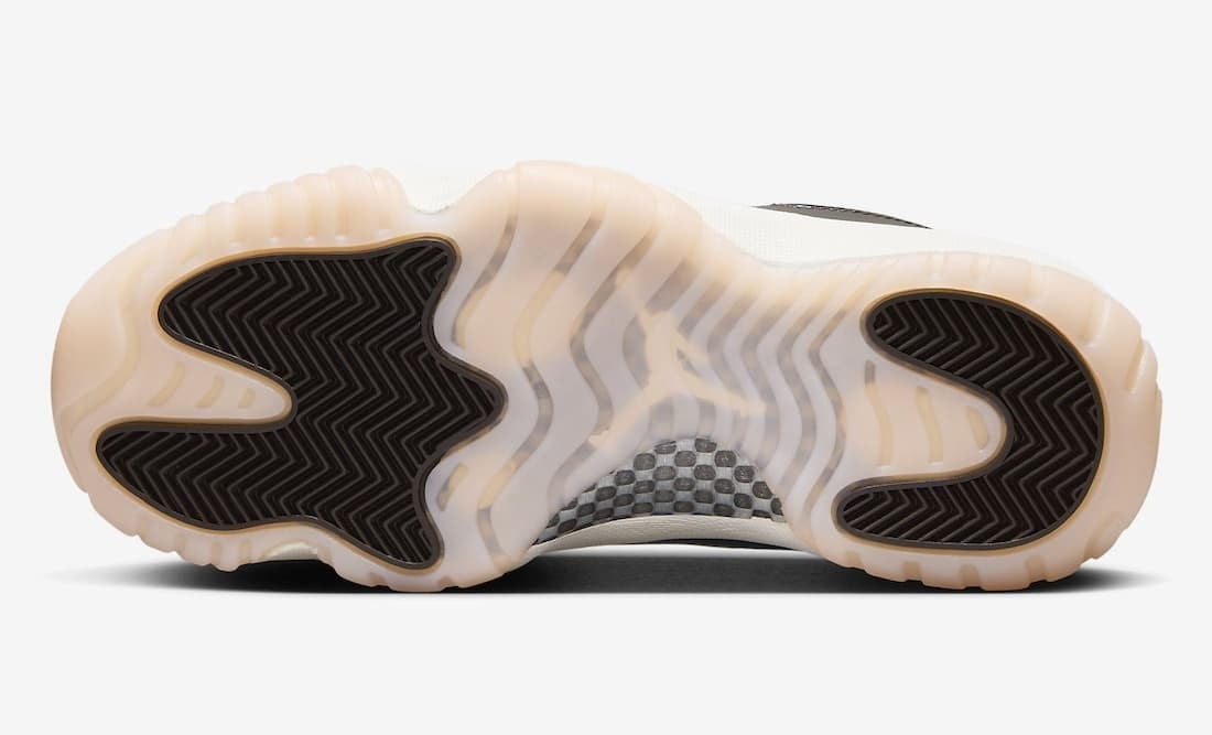Air Jordan 11 Retro "Neapolitan"