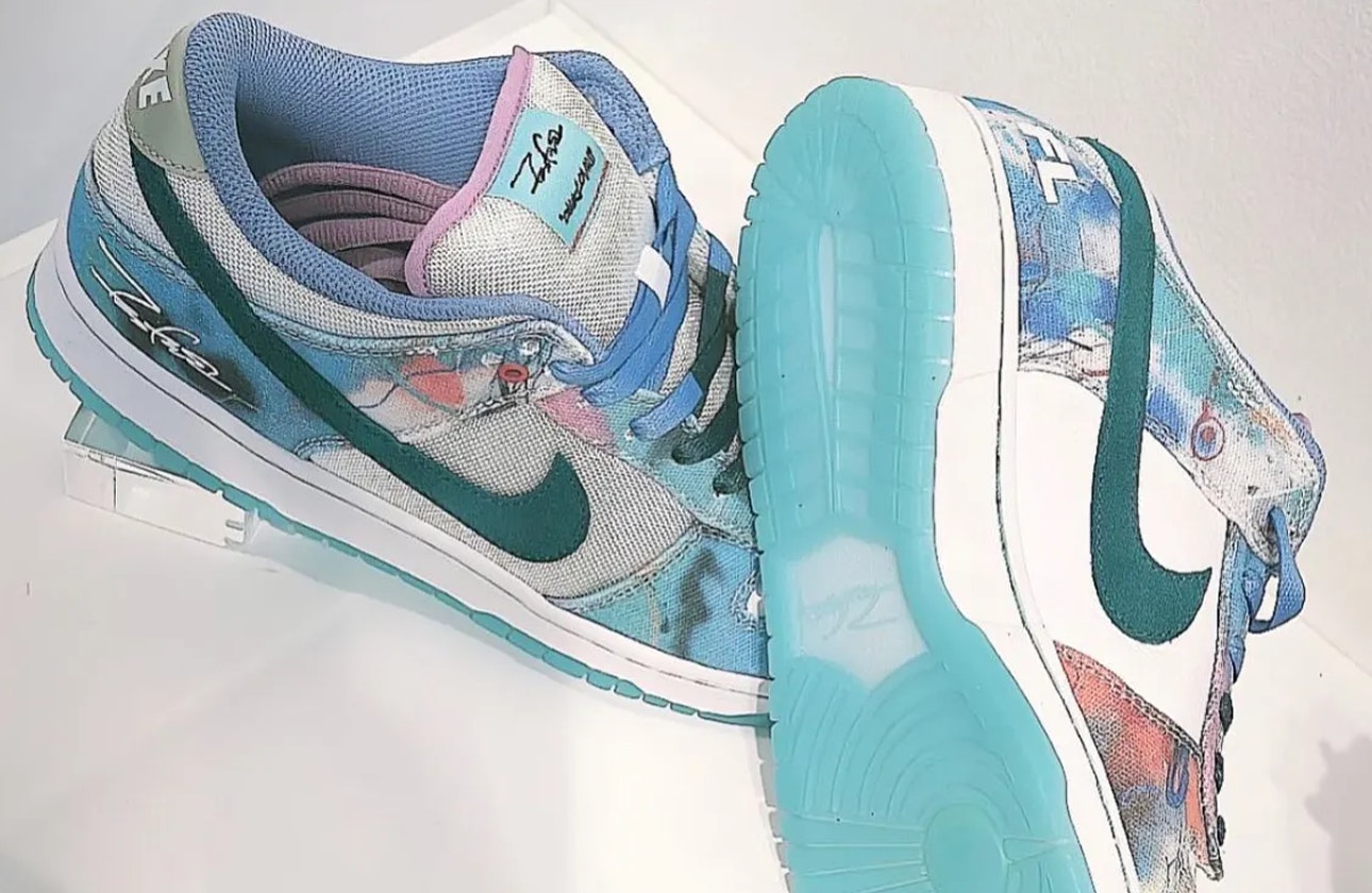 Futura x Nike SB Dunk Low