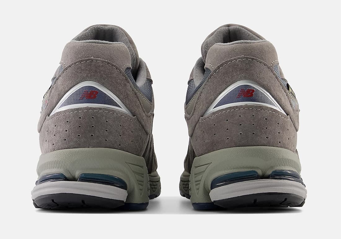 New Balance 2002R Gore-Tex "Castlerock"