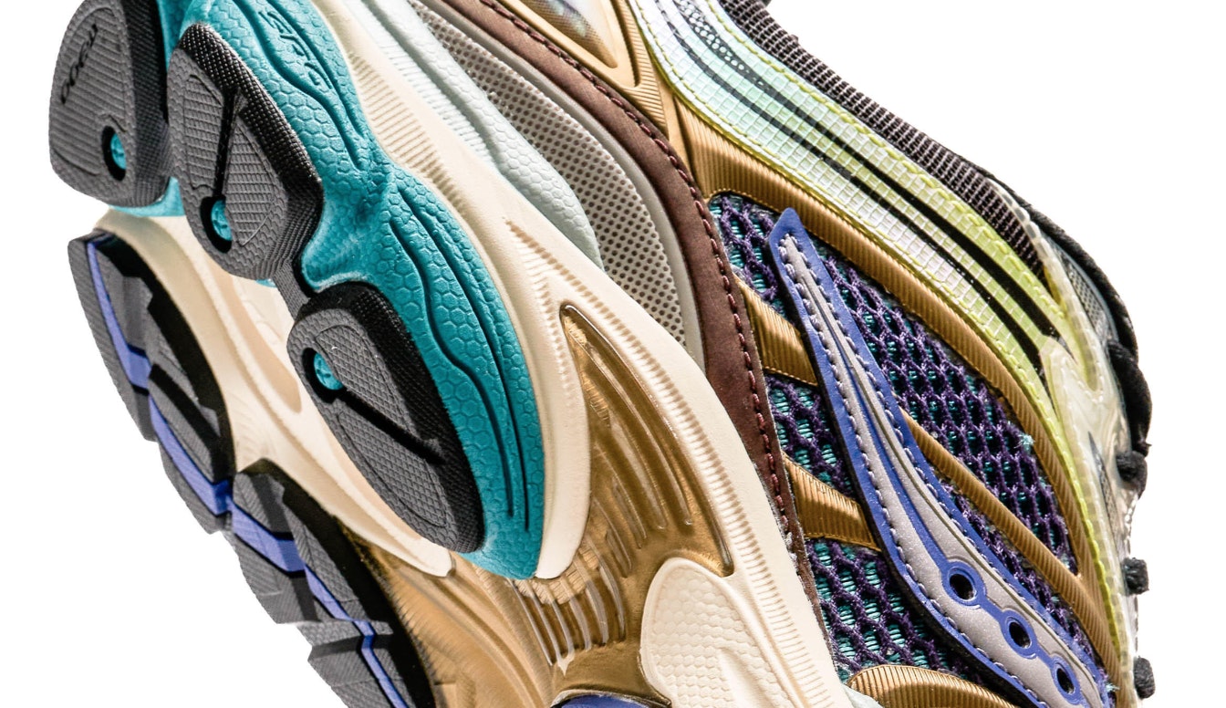 Saucony Pro Grid Omni 9 "Crystal Cave"