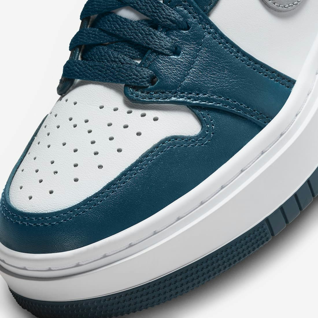 Air Jordan 1 Elevate High "Sky J French Blue"