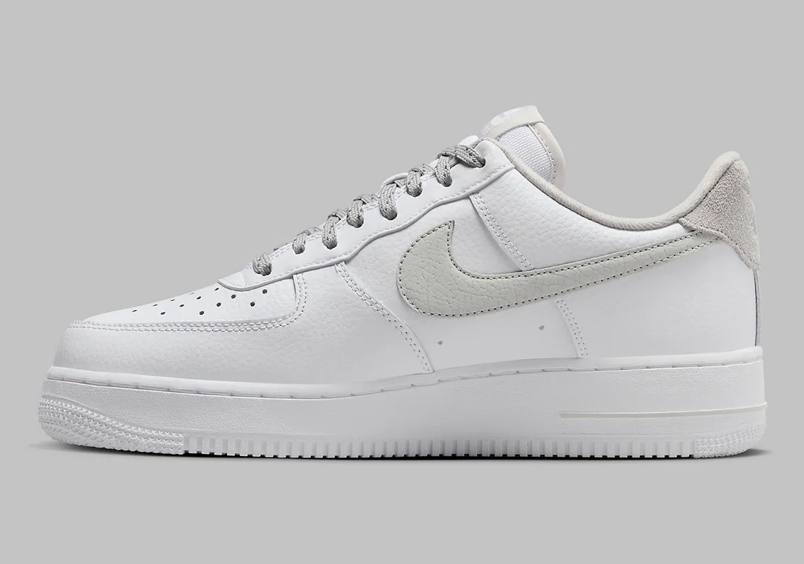 Nike Air Force 1 Low "Reflect Silver"