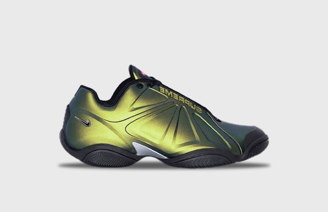 Supreme x Nike Air Zoom Courtposite "Metallic Gold"