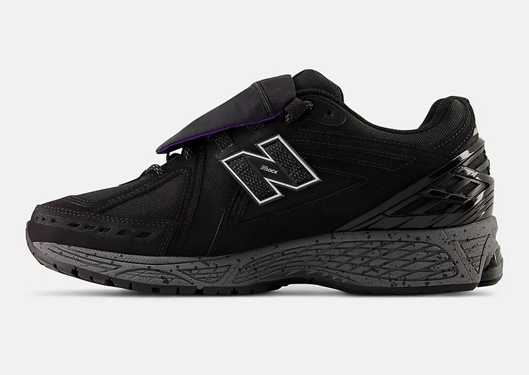 New Balance 1906R "Gore-Tex" (Black)