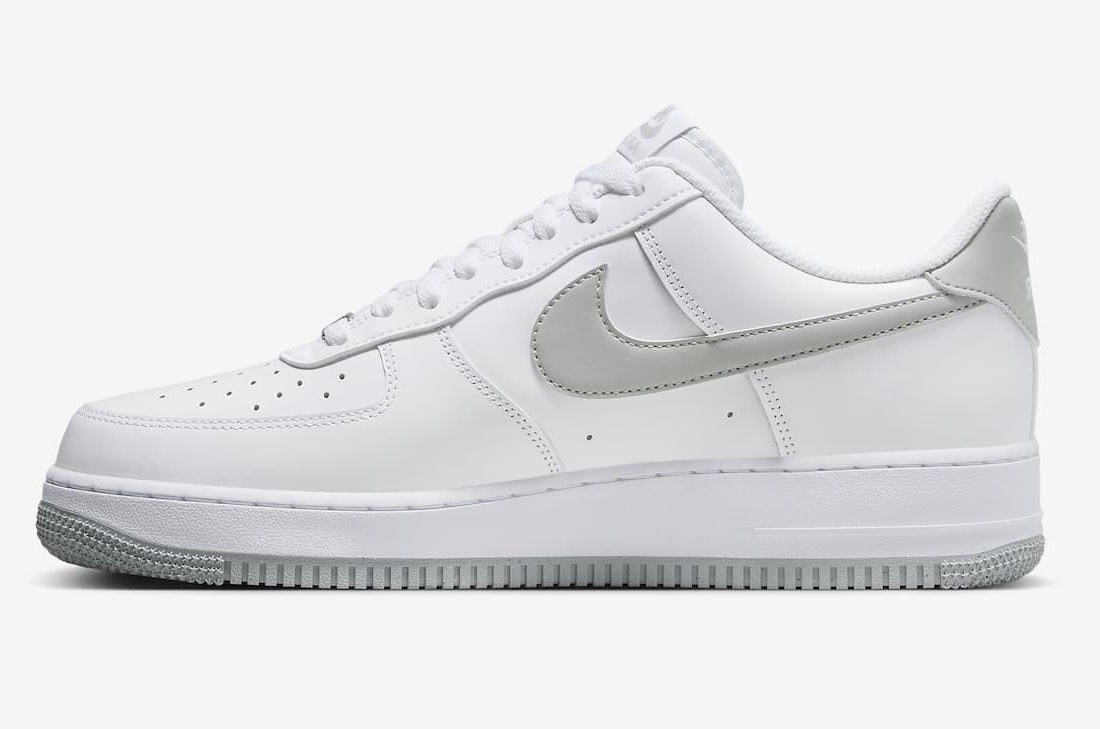 Nike Air Force 1 Low "Light Smoke Grey"