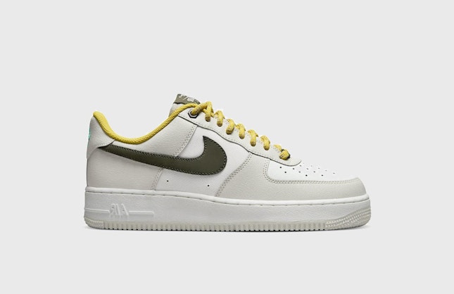 Nike Air Force 1 Low Premium "Light Bone"