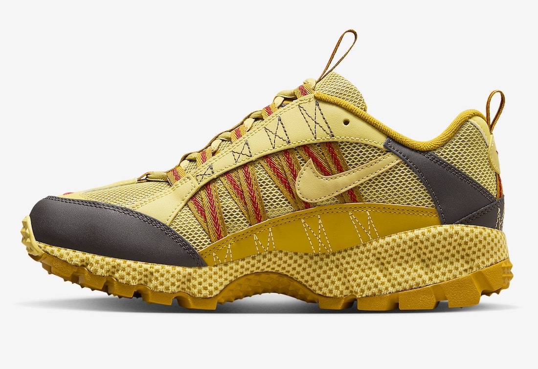 Nike Air Humara "Buff Gold"