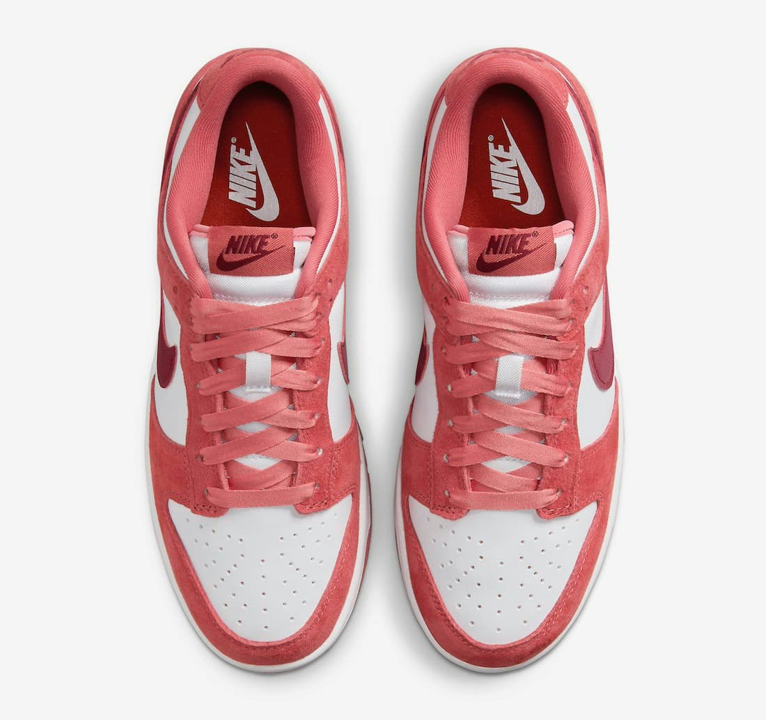 Nike Dunk Low "Valentines Day 2024"
