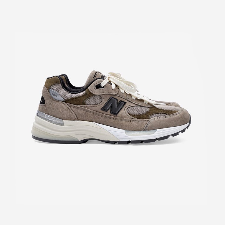 JJJJound x New Balance 992 (Brown)