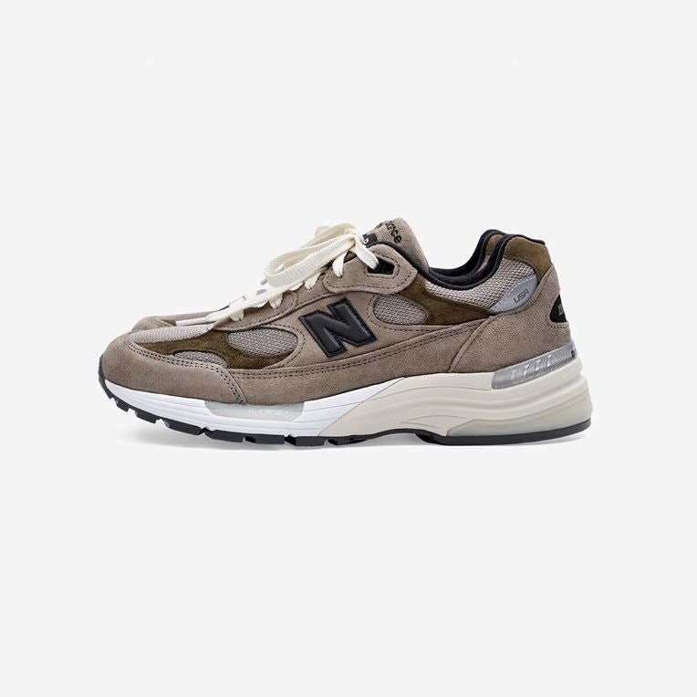 JJJJound x New Balance 992 (Brown)