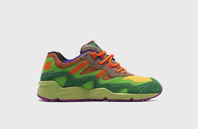 atmos x New Balance 850  atmos x New Balance 850