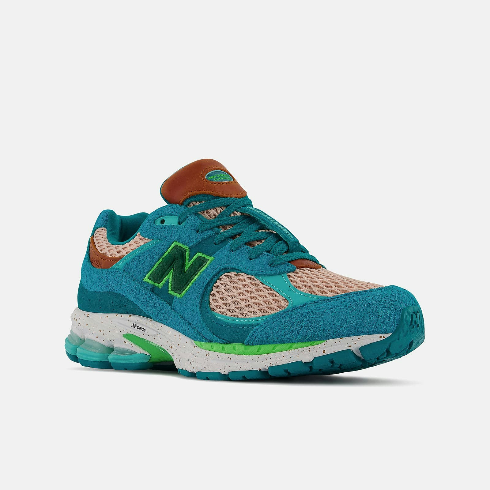 Salehe Benbury x New Balance 2002R "Team Teal"