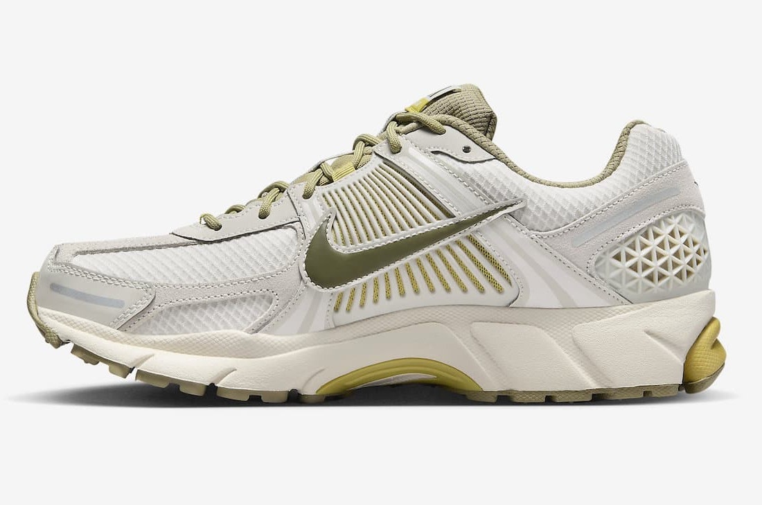 Nike Zoom Vomero 5 "Light Bone"