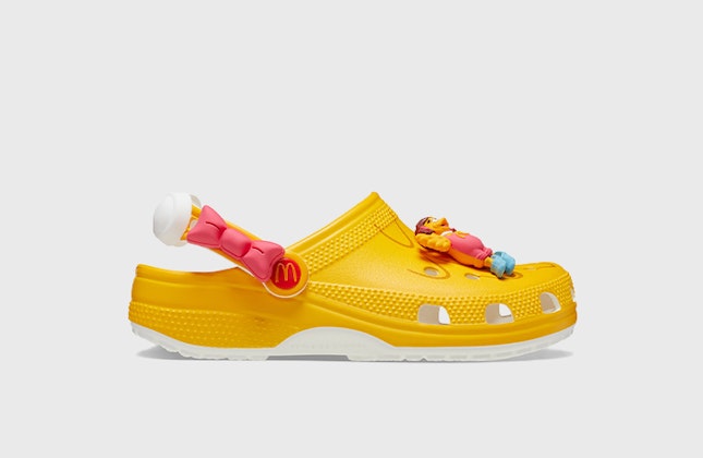 McDonald's x Crocs Classic Clog "Birdie" McDonald's x Crocs Classic Clog "Birdie"