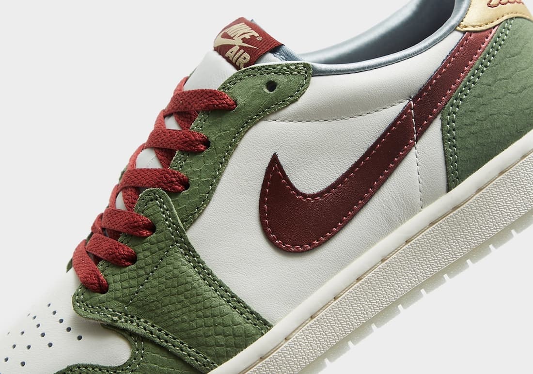 Air Jordan 1 Low OG "Year of the Dragon"