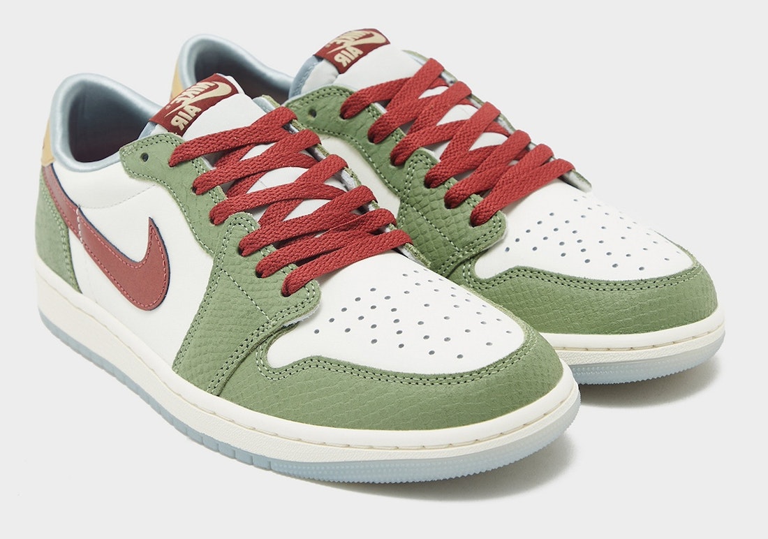 Air Jordan 1 Low OG "Year of the Dragon"
