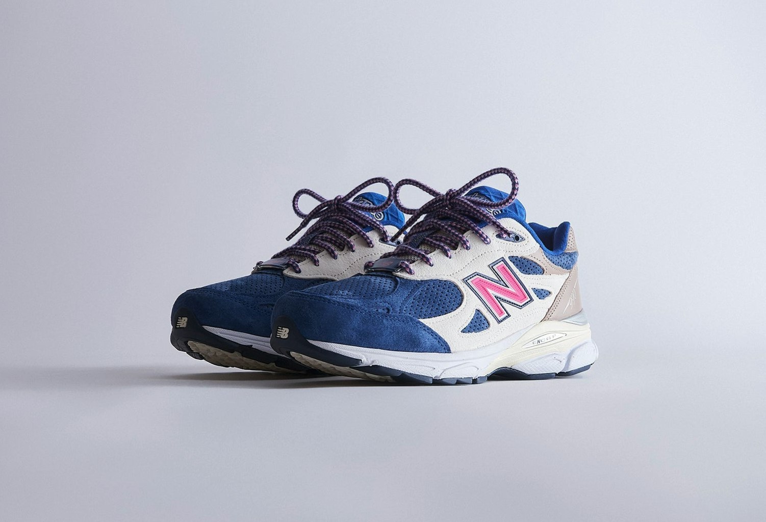 Ronnie Fieg x New Balance 990v3 "Daytona"