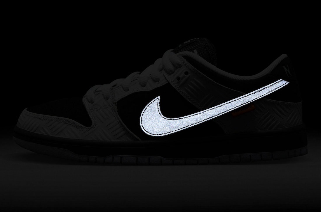 TIGHTBOOTH x Nike SB Dunk Low "Black/White"