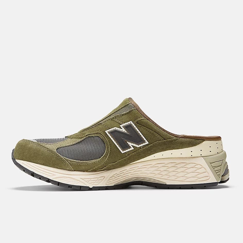 SNS x New Balance 2002R Mule "Desert Palm"