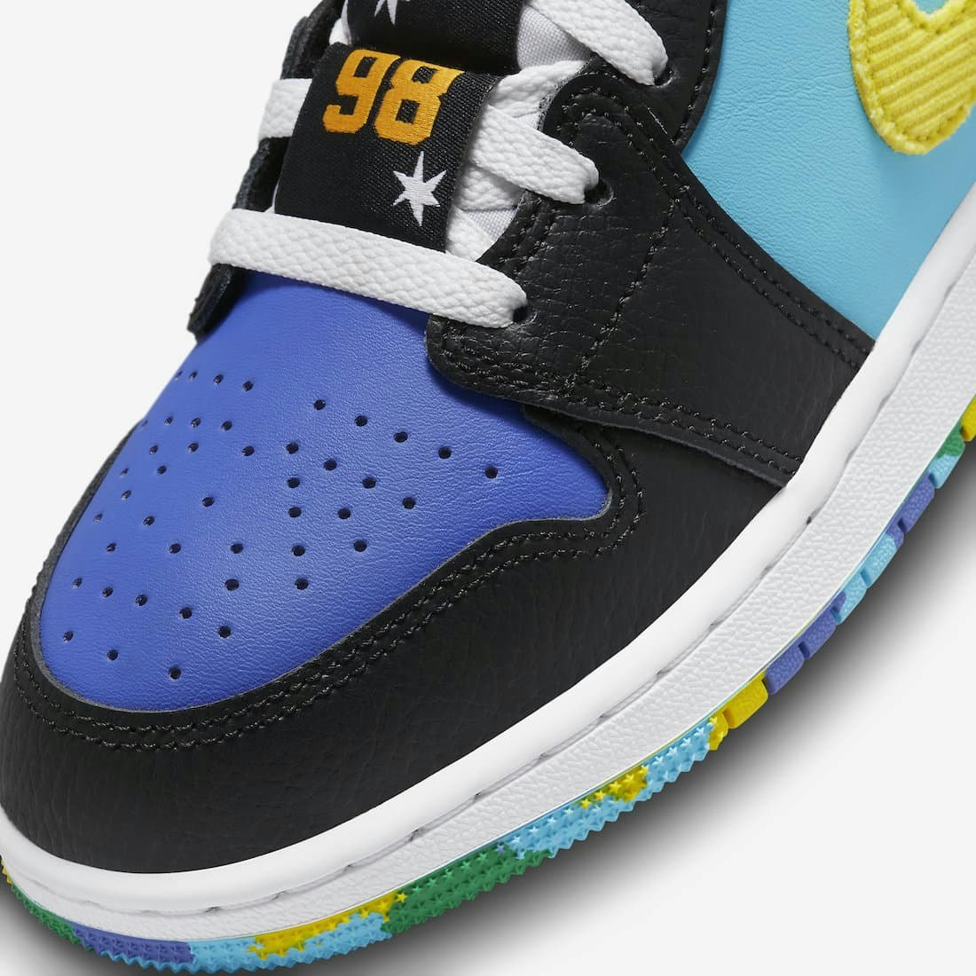Air Jordan 1 Mid GS "Championships"