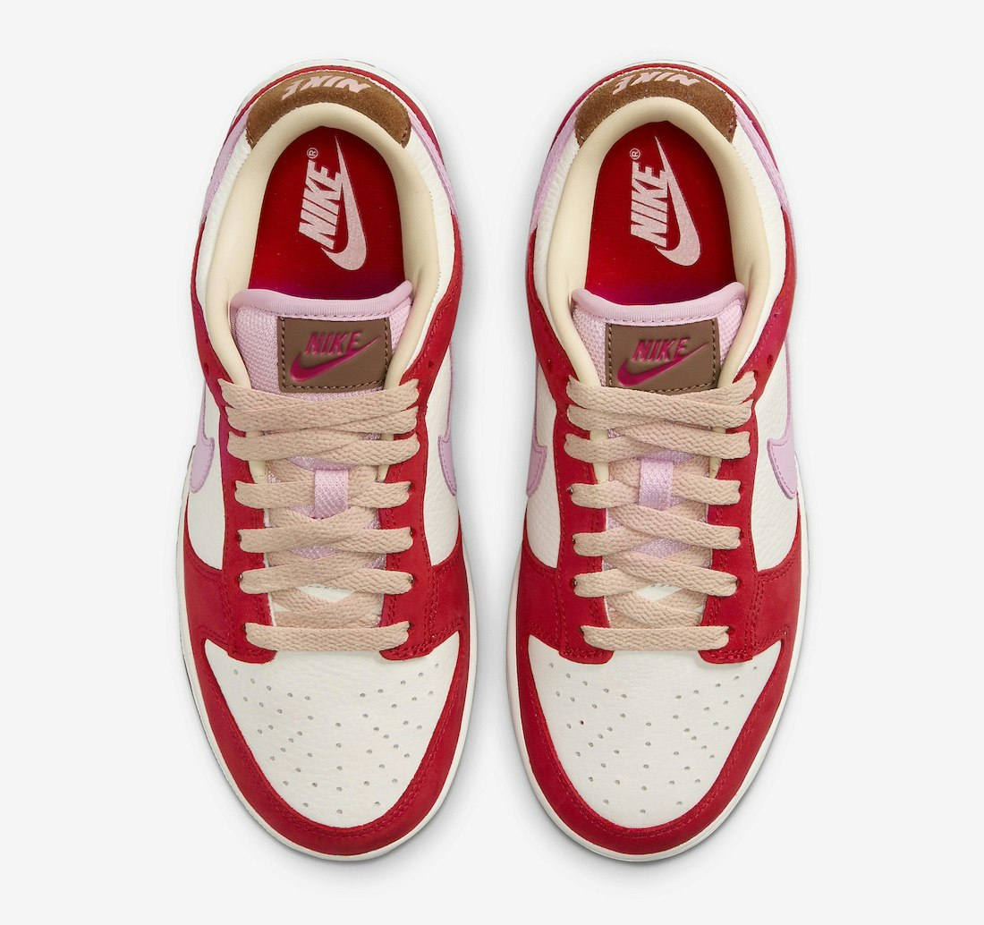 Nike Dunk Low "Bacon" 
